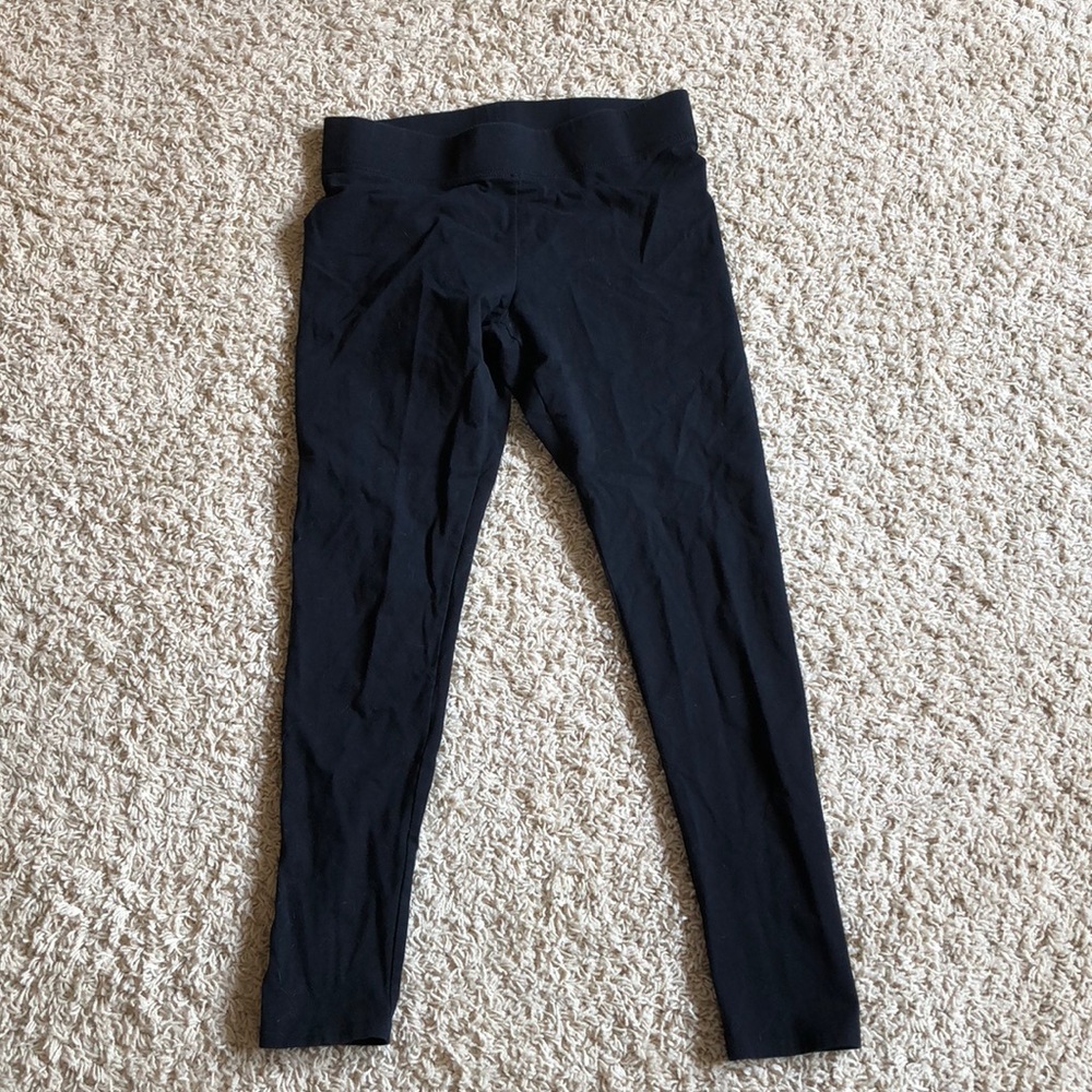 Black leggings.